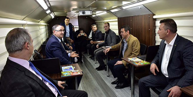 Mobil eğitimde ilk kurs okuma-yazma 