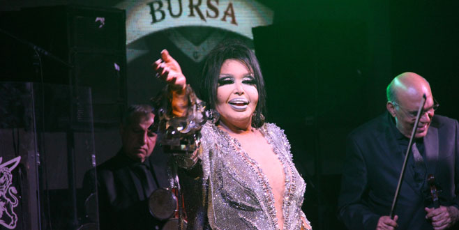 Diva, Bursa’da konser verdi