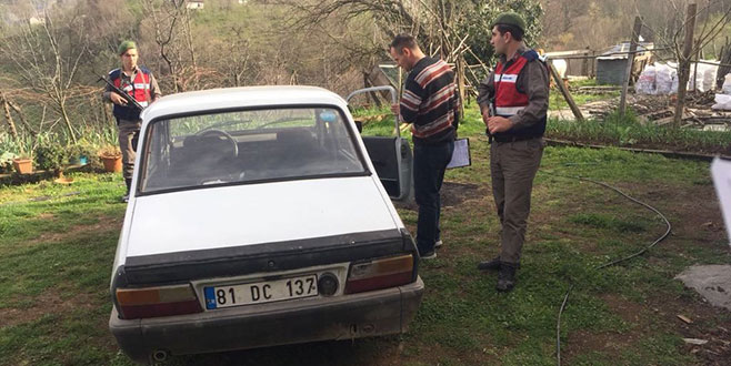 Çaldığı aracın benzini bitince başka araç çaldı