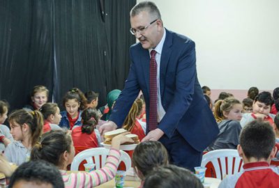 Kitap okuma alışkanlığı başarıyı beraberinde getirir