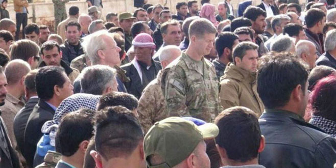 ABDli komutanlar terörist cenazesine katıldı