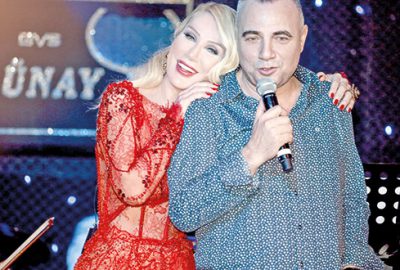 Seda Sayan ve Oktay Kaynarca düeti büyük alkış aldı