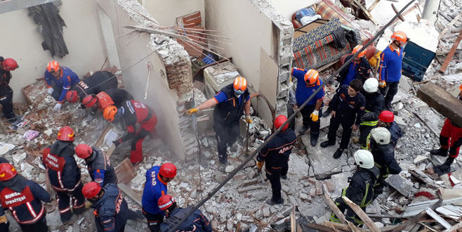 Bursa’da doğalgaz patlaması: Ölü ve yaralılar var