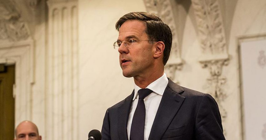 Hollanda Başbakanı Mark Rutte, Türkiye'nin de gündeme geldiği Hollanda Parlamentosu'ndaki