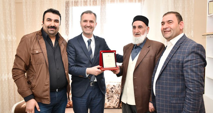 İnegöl Belediyesi, 24 yıldır ödemelerini düzenli yapan biri 70 diğeri