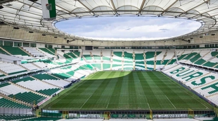 Stadyumda ışıklar sönecek!