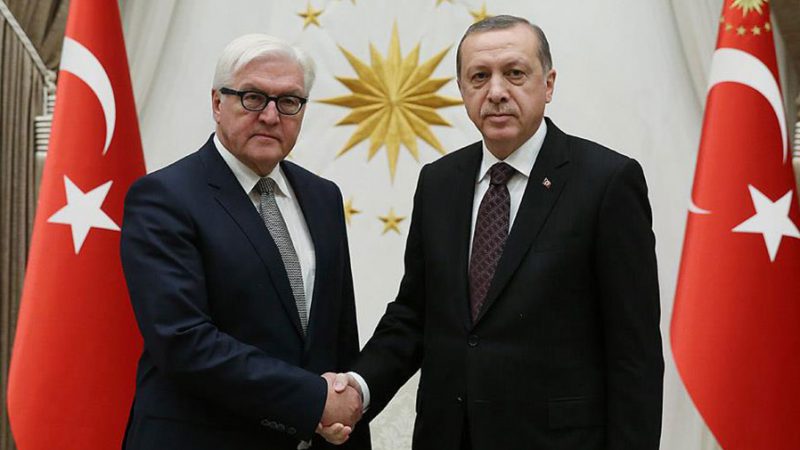 Cumhurbaşkanı Erdoğan, Alman mevkidaşı Steinmeier ile telefonda görüştü.