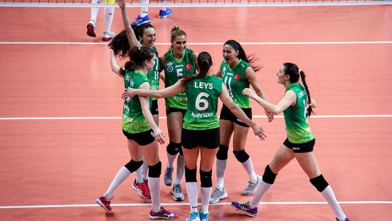 Voleybol CEV Challenge Kupası yarı final rövanşında finali garantileyen taraf