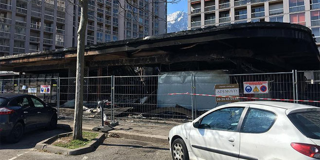 Fransa’da Türklere ait market kundaklandı: 1 ölü