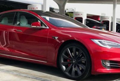 Tesla 123 bin aracı geri çağırıyor