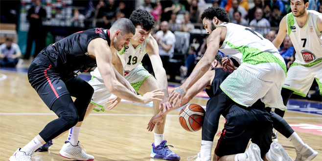 TOFAŞ uzatmada fişi çekti