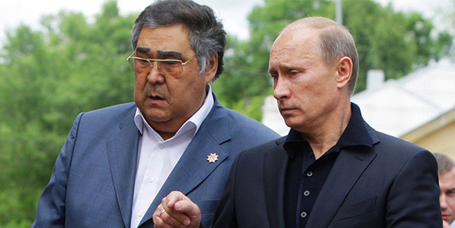 Facia 21 yıllık valiyi götürdü