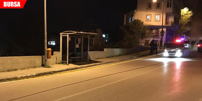Şüpheli çanta polisi alarma geçirdi