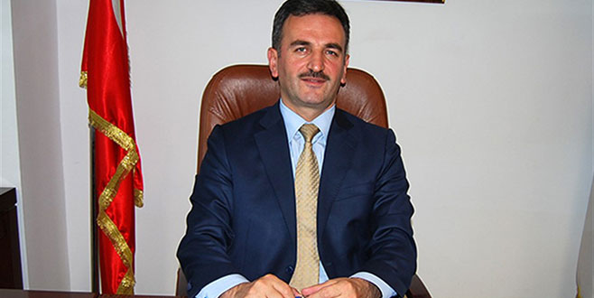 Refik Yılmaz: Gülüp geçiyoruz Refik Yılmaz: Gülüp geçiyoruz