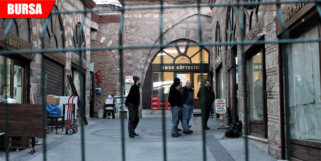 Tel örgüler kaldırıldı!