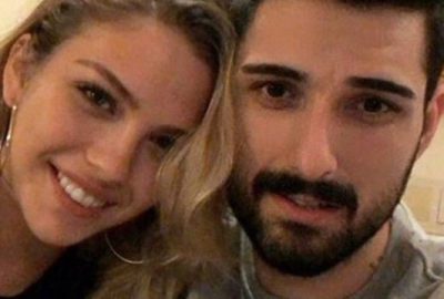 Sevgilisine kızdı, hıncını arabanın camından çıkardı