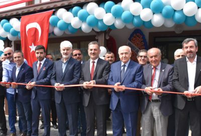 Gemlik’te çifte açılış