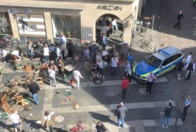 Almanya’da araç kalabalığa daldı! 6 ölü, 30 yaralı