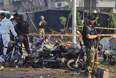 Pakistan’da bombalı saldırı: 5 ölü