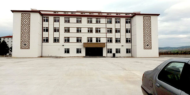 Yenişehir’de eğitime yeni bina takviyesi