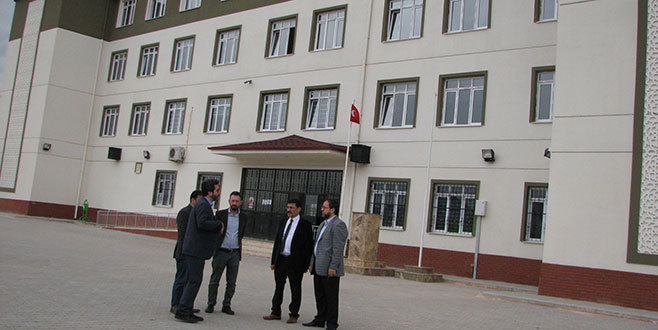 Atatürk İlkokulu yeni binasına taşındı