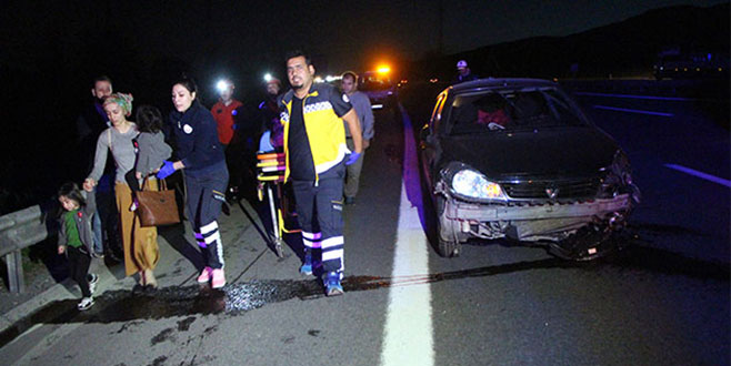 Birden fazla aracın karıştığı kazada 7 yaralı