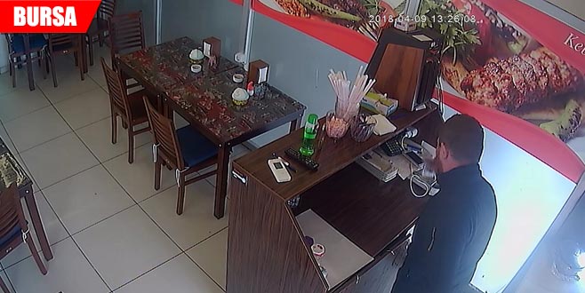 Saniyeler içinde gerçekleşen hırsızlık kamerada