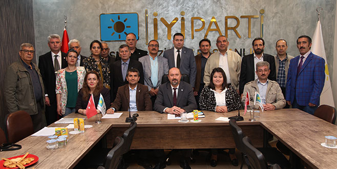 İYİ Parti’den Osmangazi’ye 4 yıllık eleştiri