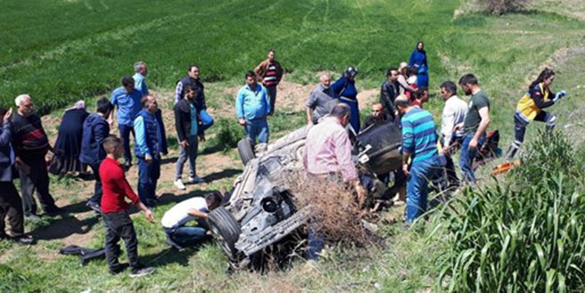 Düğün yolunda kaza: 10 yaralı