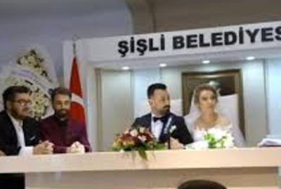 Ünlü oyuncu 3. kez evlendi! Tanıdık isim şahitlik yaptı