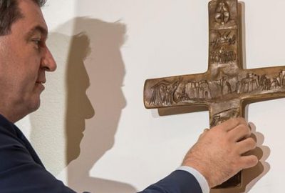 Bavyera’da ‘haç’ tartışması