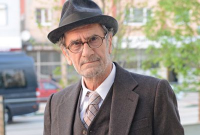 Oyunculuğa layık olmaya çalışıyorum