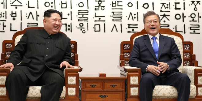 Barış için birlikte ağaç diktiler