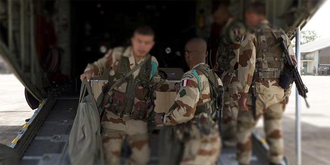 Fransız askerleri YPG/PKK’yla iş birliğini artırdı