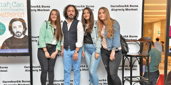 Hemşehrileriyle buluştu