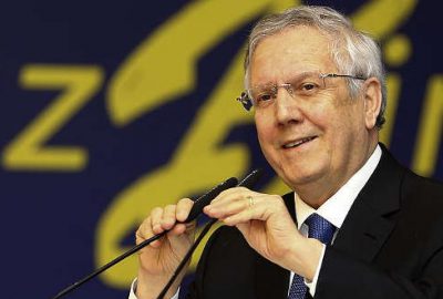 Eski Fenerbahçe Başkanı Aziz Yıldırım, sarı-lacivertli kulüpte gerçekleştirilecek olağanüstü seçimli