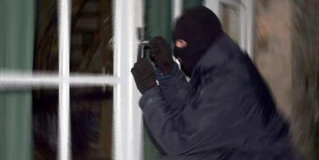 Bursa’da inşaat malzemesi hırsızlığı