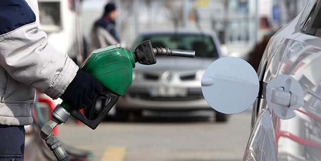 Benzine zam geldiği artık haber verilmeyecek!