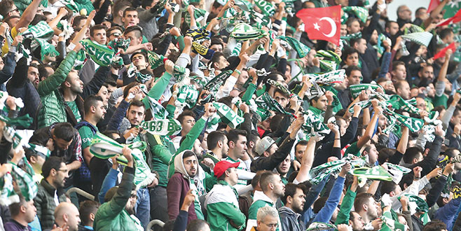 Protestocuları kadroya almayın