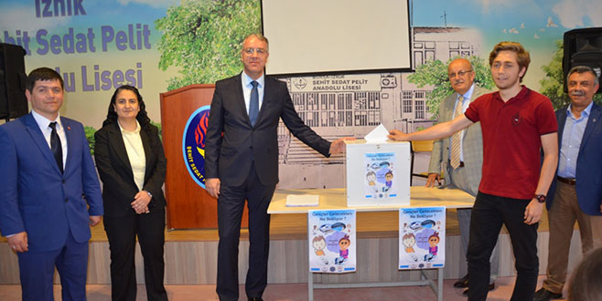 Gençler gelecekten ne bekliyor projesi