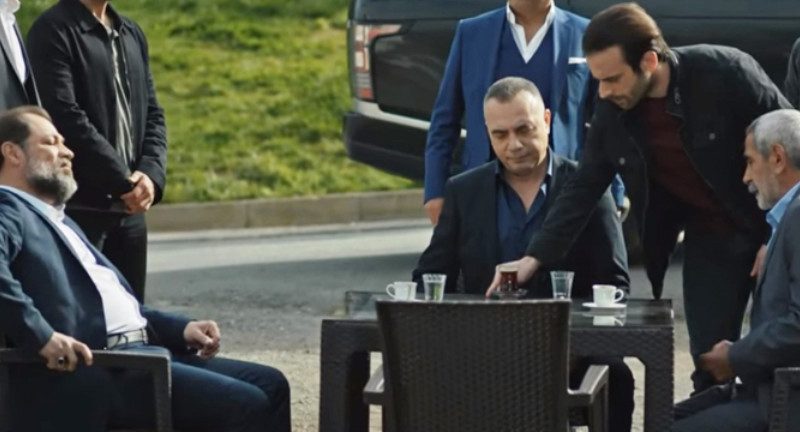 Eşkıya Dünyaya Hükümdar Olmaz dizisiyle izleyicinin zihninde yer eden oyuncu