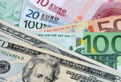 Dolar güne rekora yakın başladı