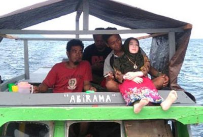 Kıyıya düşen şişme kadını, cennetten düşen melek sandılar