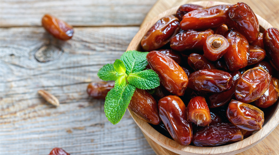 Aç karna 5 adet hurma yerseniz…