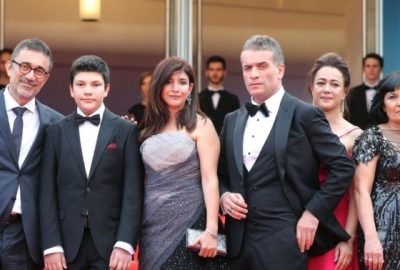 Olay fotoğraf! Kadınları ayağa kaldırdı