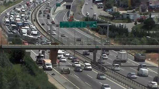 TEM’de korkunç anlar kamerada!