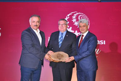 İnegöl’ün yıldızlarına ödül