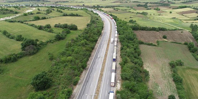 Sınır kapılarında TIR kuyruğu