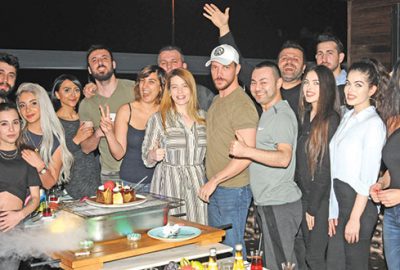 Sinan Akçıl’a sürpriz doğum günü