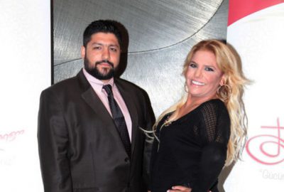 Kendisini aldatan eşinden bir darbe daha!